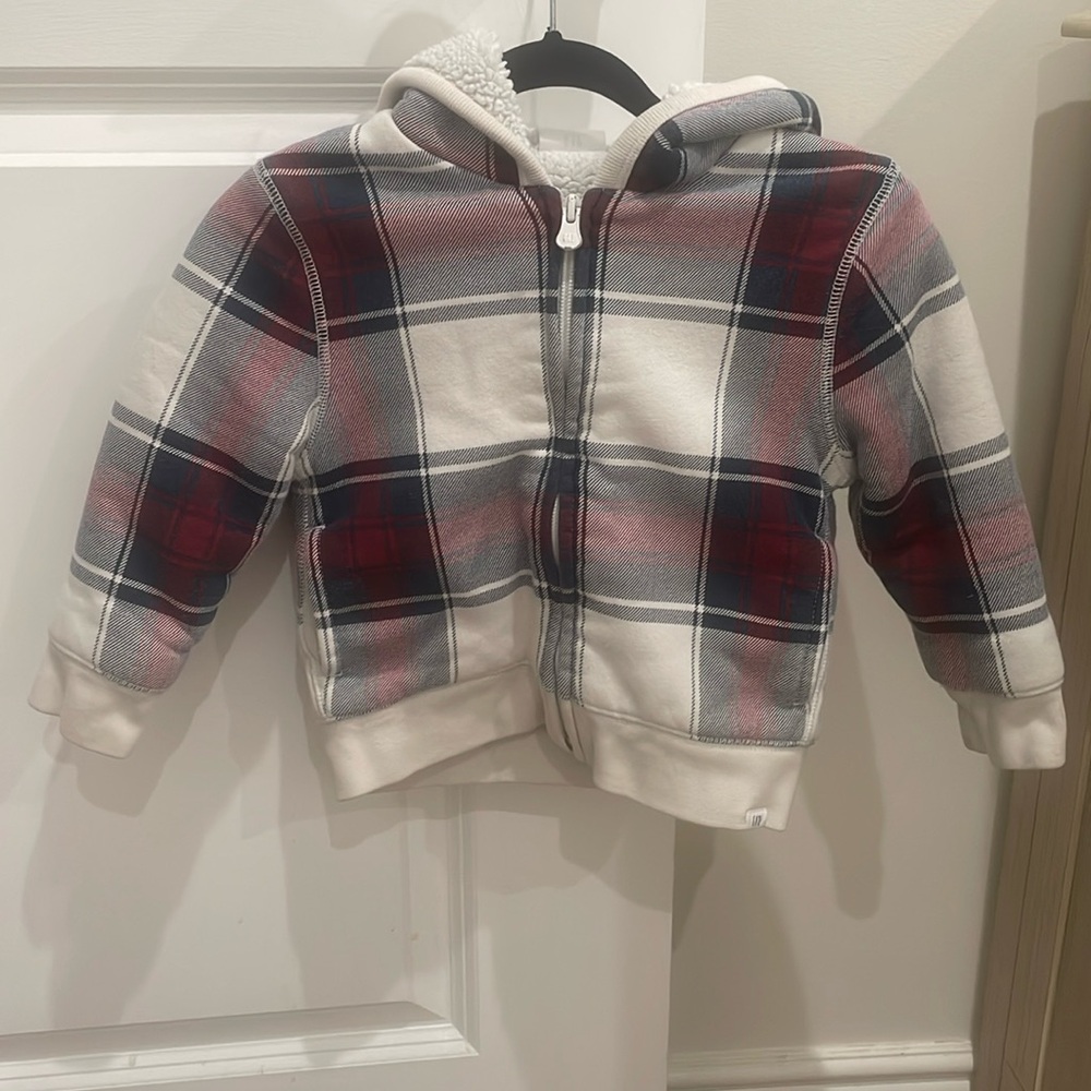 Boys Excellent used condition Gap Fleece Sweatshirt/Jacket